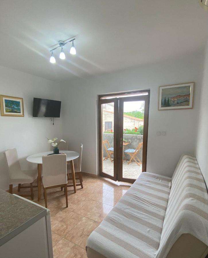 Studio Apartment Novak Čilipi Εξωτερικό φωτογραφία